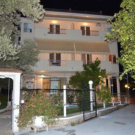 Margarita Apartments Nikiana Zewnętrze zdjęcie